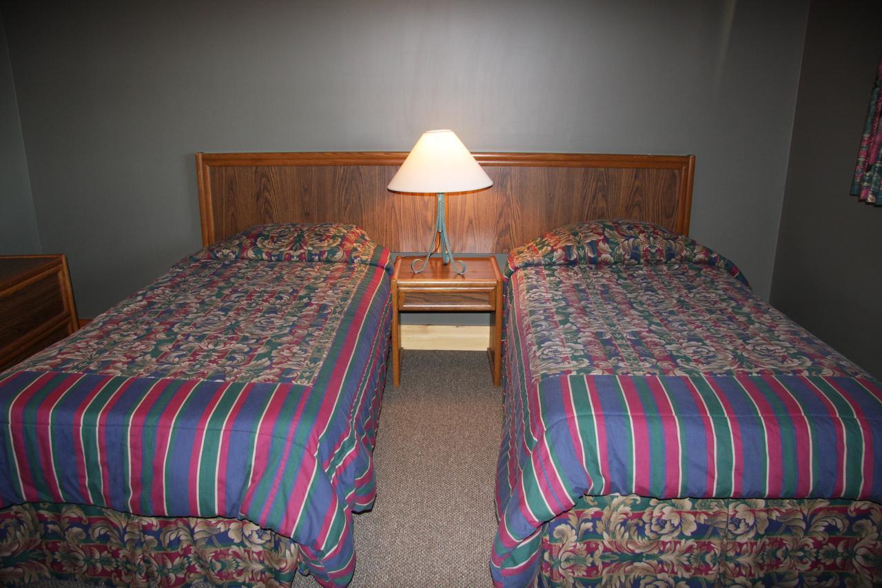 Pow Wow Point Lodge Huntsville Quarto foto
